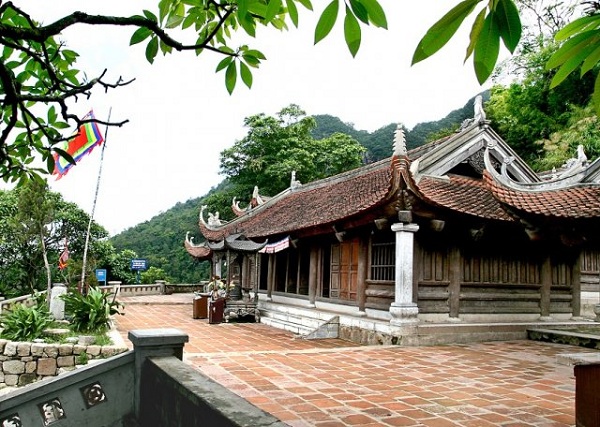 Chua Hoa Yen