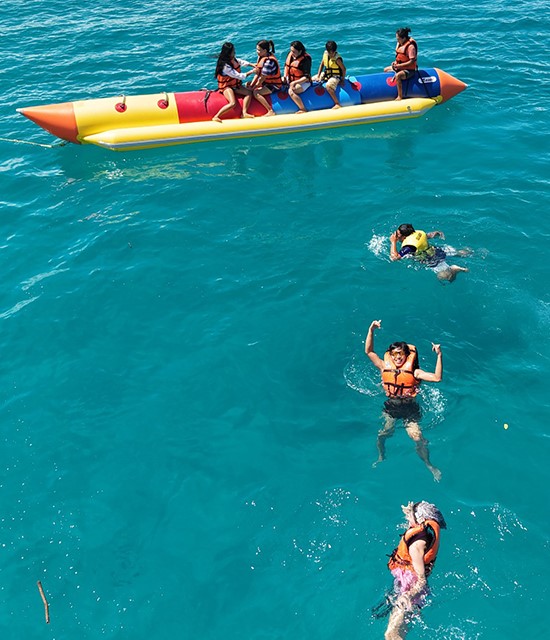 Tự do tắm biển