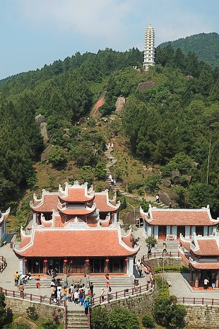 CHÙA HƯƠNG 