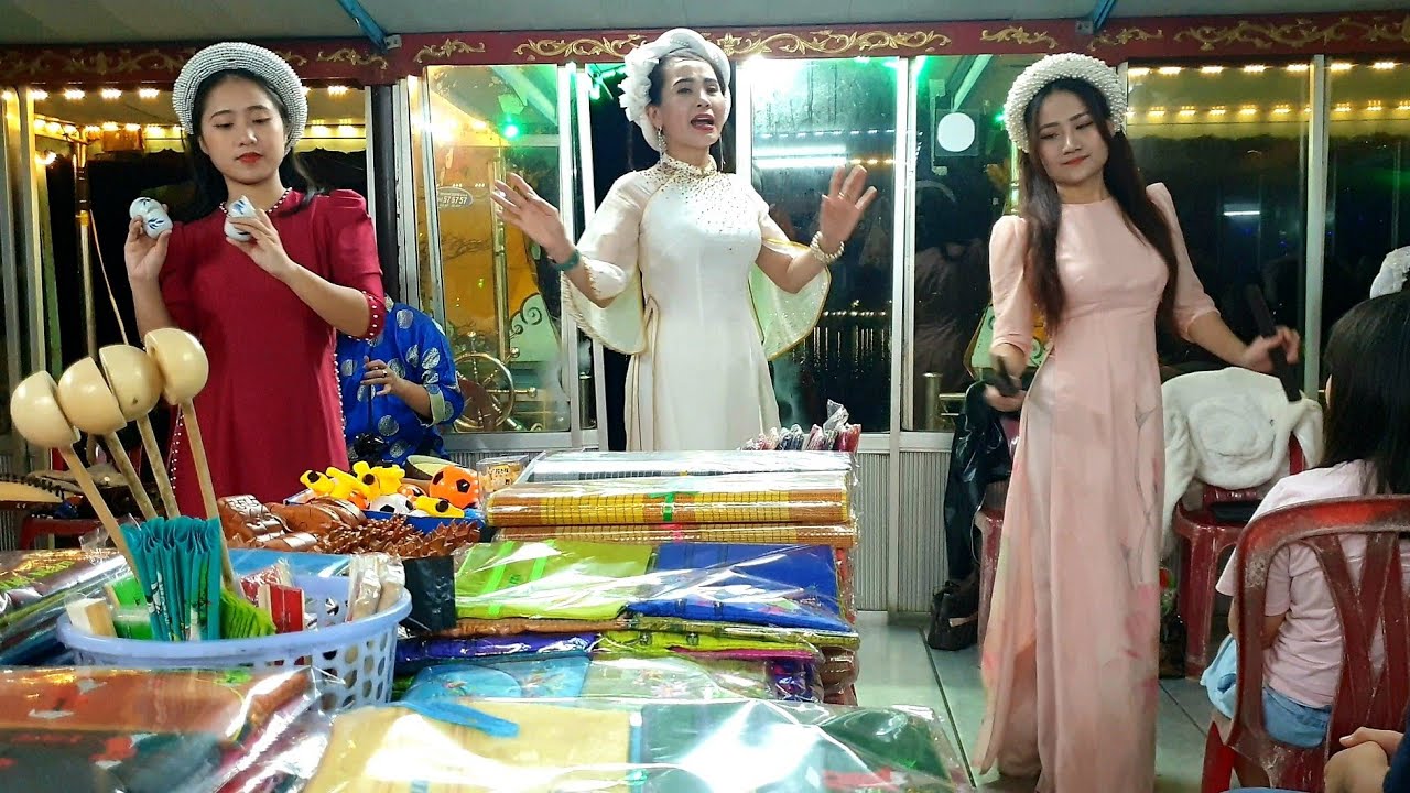 Ca Huế