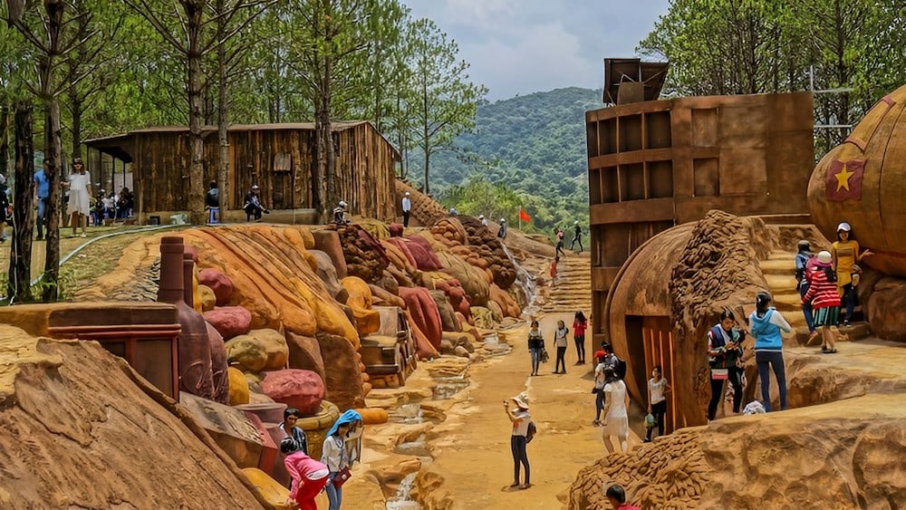 Đường hầm Đất Sét