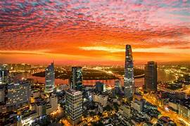 Sài Gòn lúc xế chiều - Saigon in the late afternoon