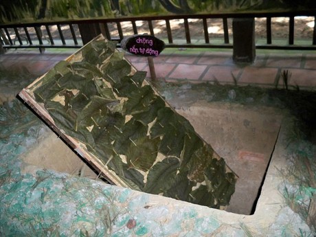 Bẫy hầm chông - Spike trap