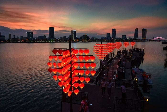 Cầu tình yêu Đà Nẵng