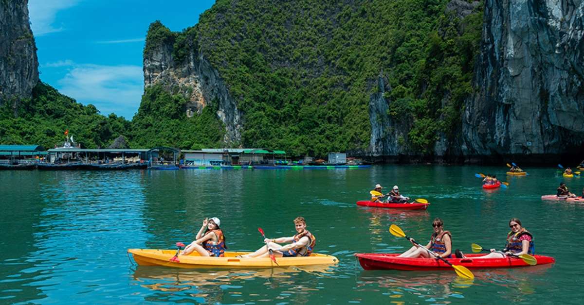 Chèo thuyền kayak 