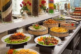 Ăn sáng buffet khách sạn