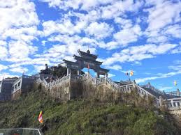 Cổng Trời Thanh Vân Đắc Lộ  