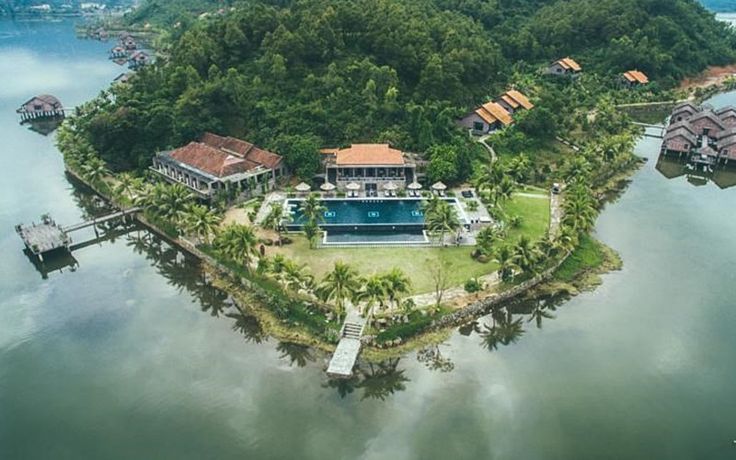 Quang cảnh Vedena Lagoon Resort